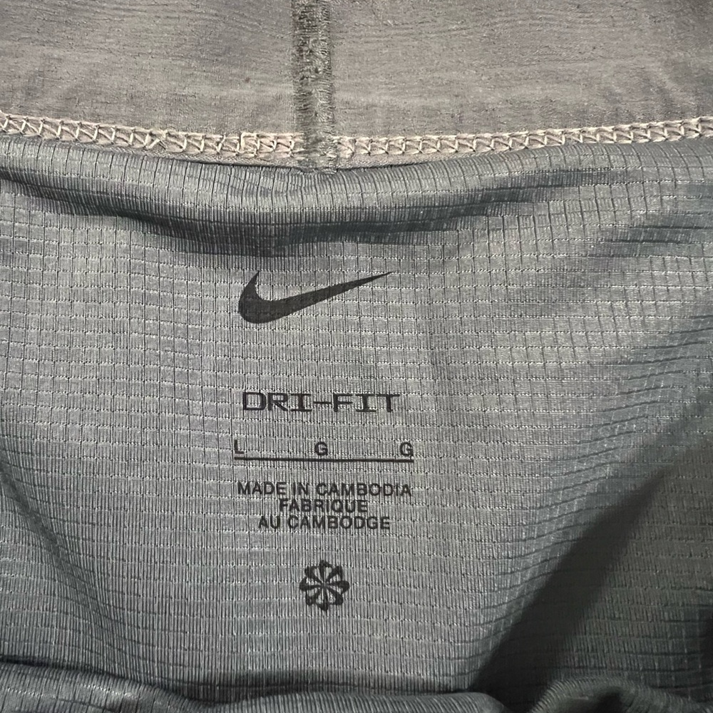Nike Dri-Fit Gray Athletic Shorts View 2